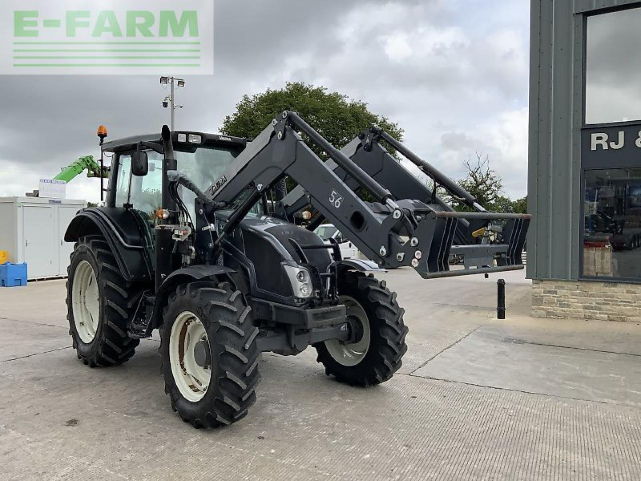 Valtra n103 hi tech (st23719) - Trator: foto 3 Valtra n103 hi tech (st23719) - Trator: foto 3