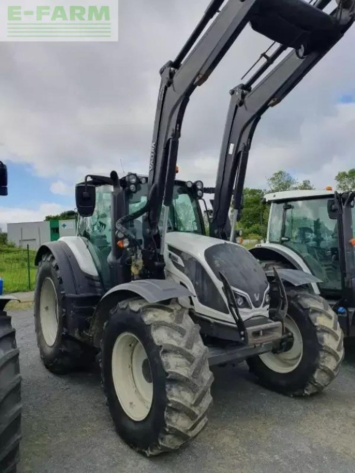 Valtra n134 active Active - Trator: foto 1 Valtra n134 active Active - Trator: foto 1