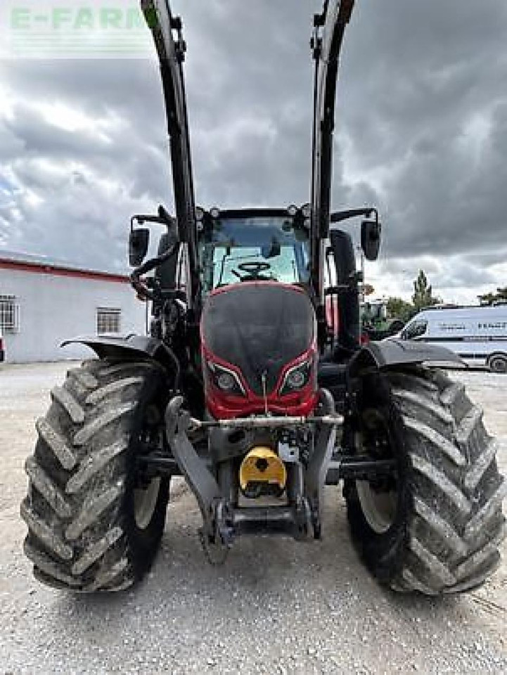 Valtra n134a - Trator: foto 5 Valtra n134a - Trator: foto 5