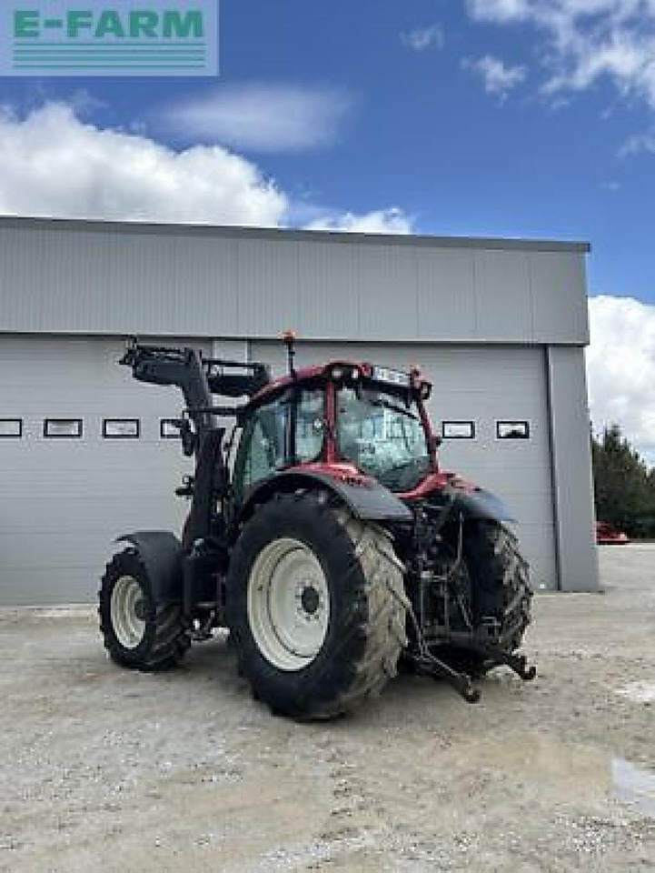 Valtra n134a - Trator: foto 3 Valtra n134a - Trator: foto 3