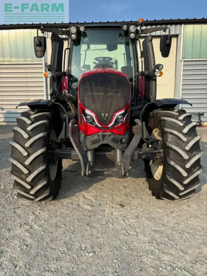 Valtra n135h - Trator: foto 3 Valtra n135h - Trator: foto 3