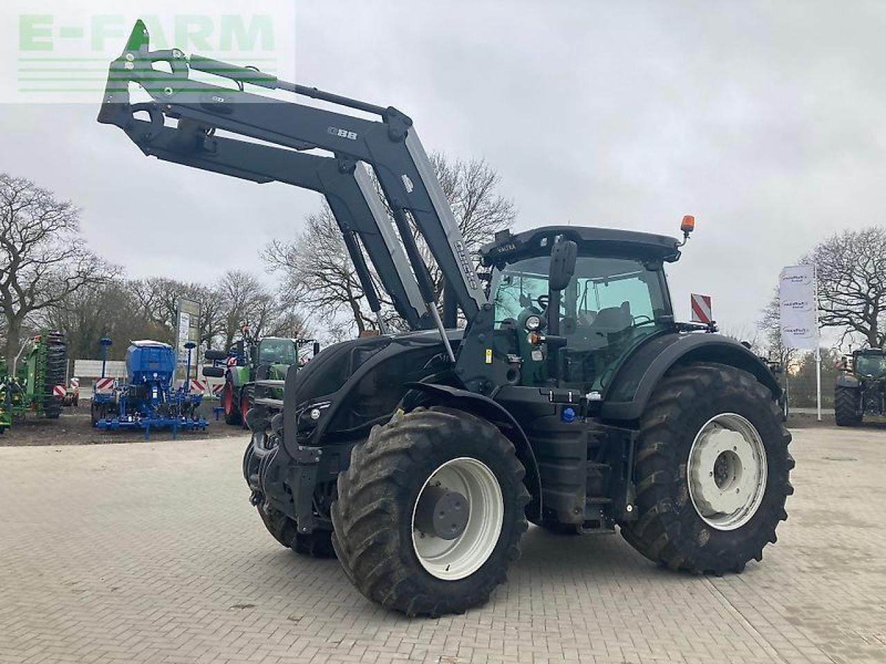 Valtra s374 smarttouch - Trator: foto 2 Valtra s374 smarttouch - Trator: foto 2