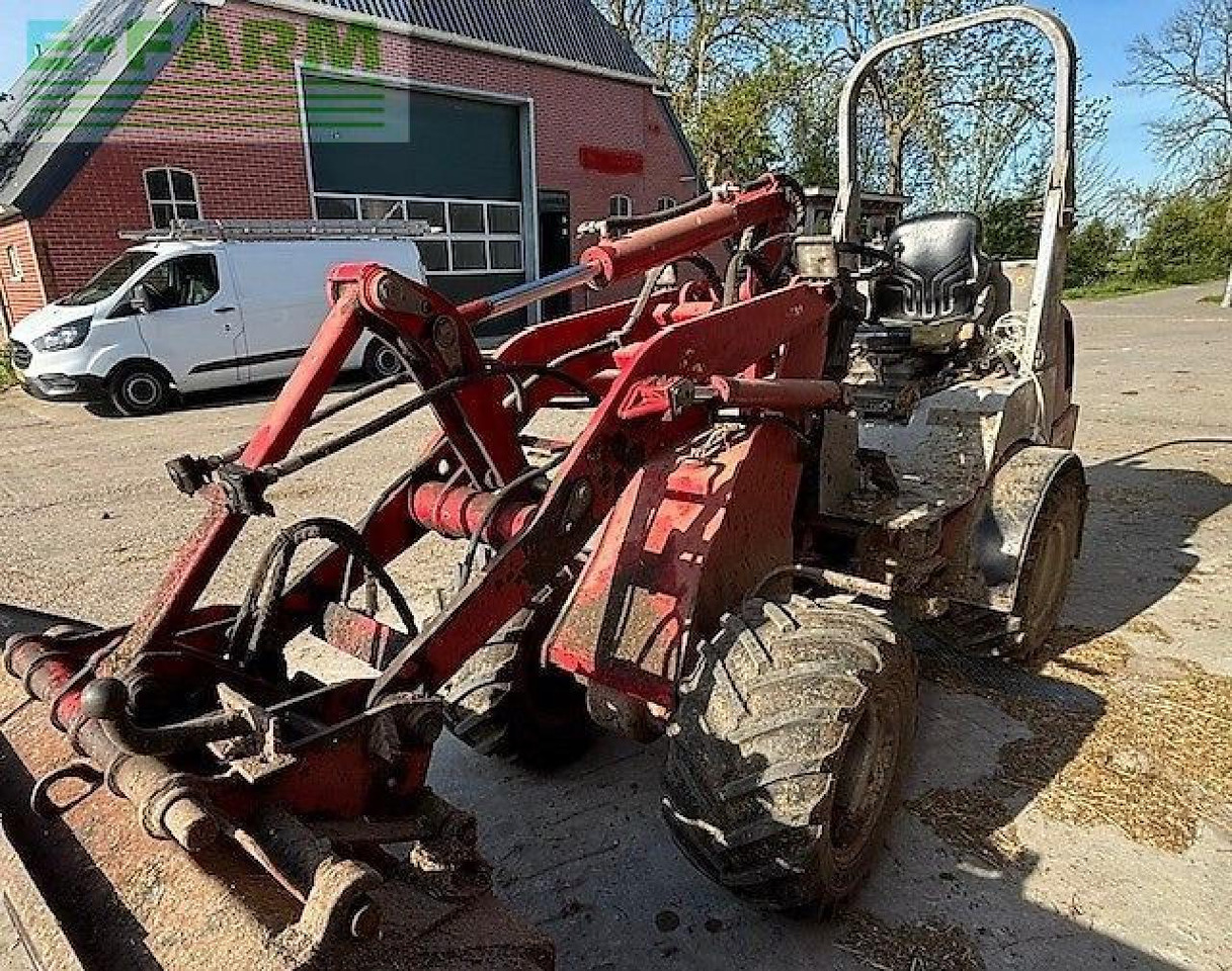 Weidemann 1350 cx45 - Mini escavadeira: foto 2 Weidemann 1350 cx45 - Mini escavadeira: foto 2