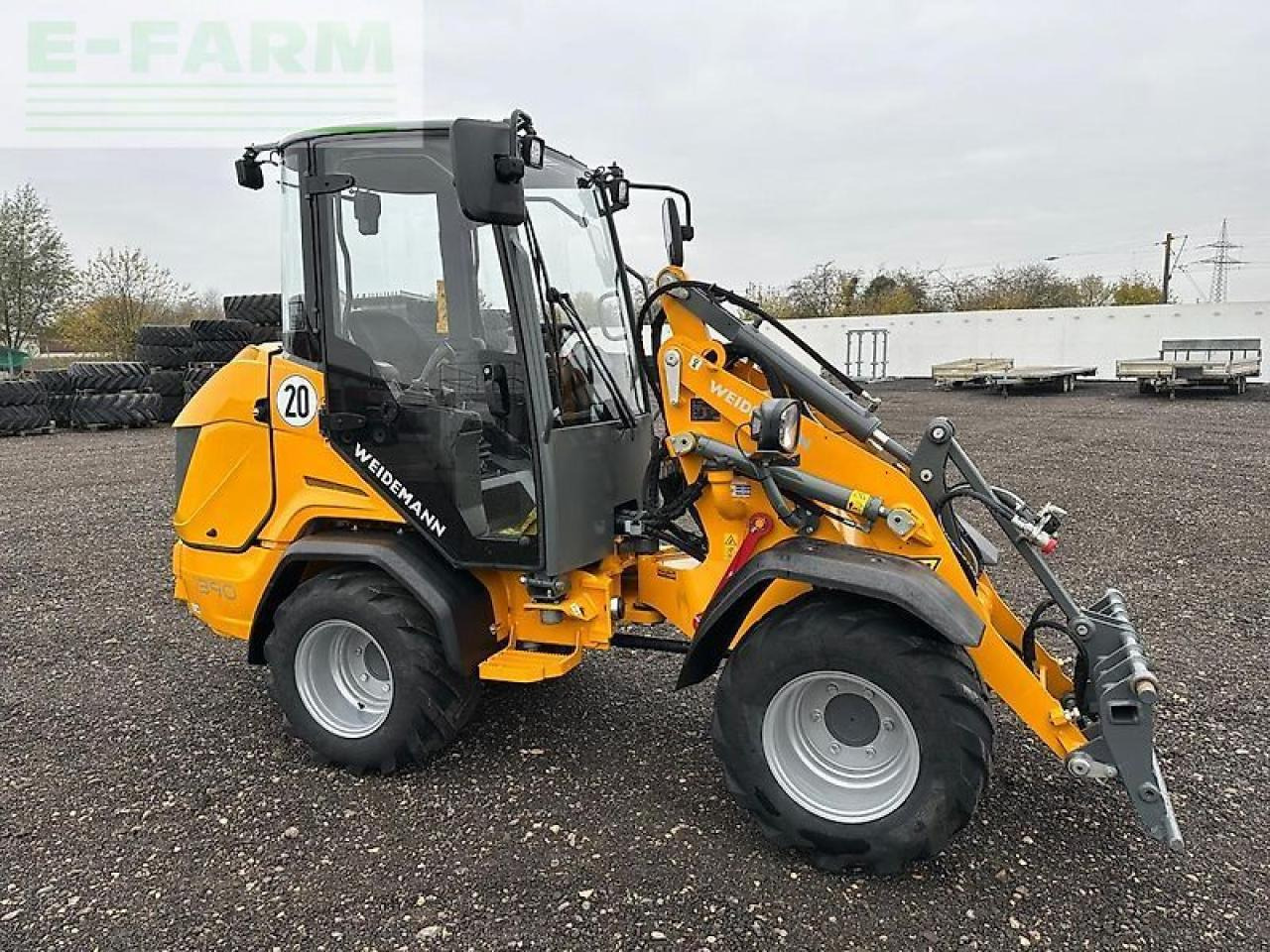Weidemann 1390 - Mini escavadeira: foto 1 Weidemann 1390 - Mini escavadeira: foto 1