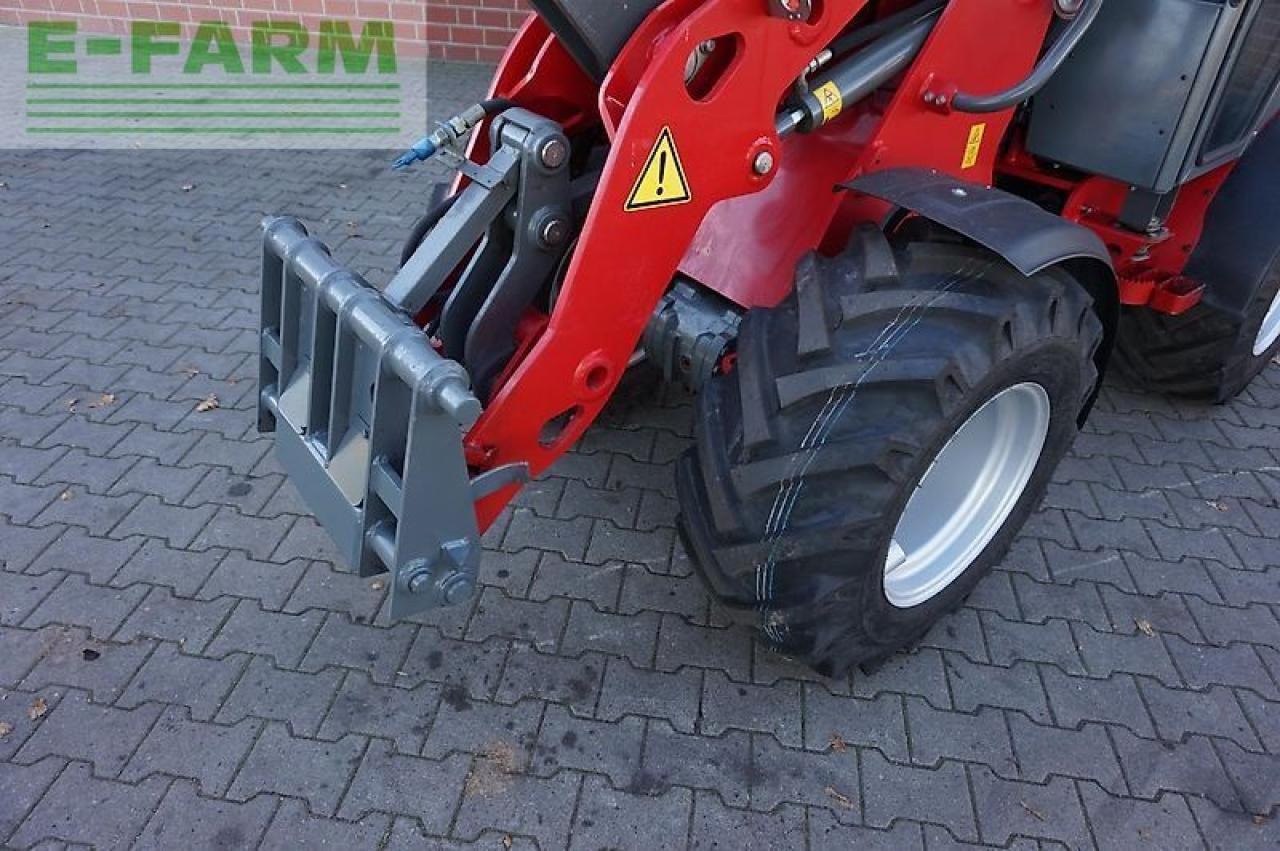Weidemann 1770 cx 50 - Mini escavadeira: foto 4 Weidemann 1770 cx 50 - Mini escavadeira: foto 4