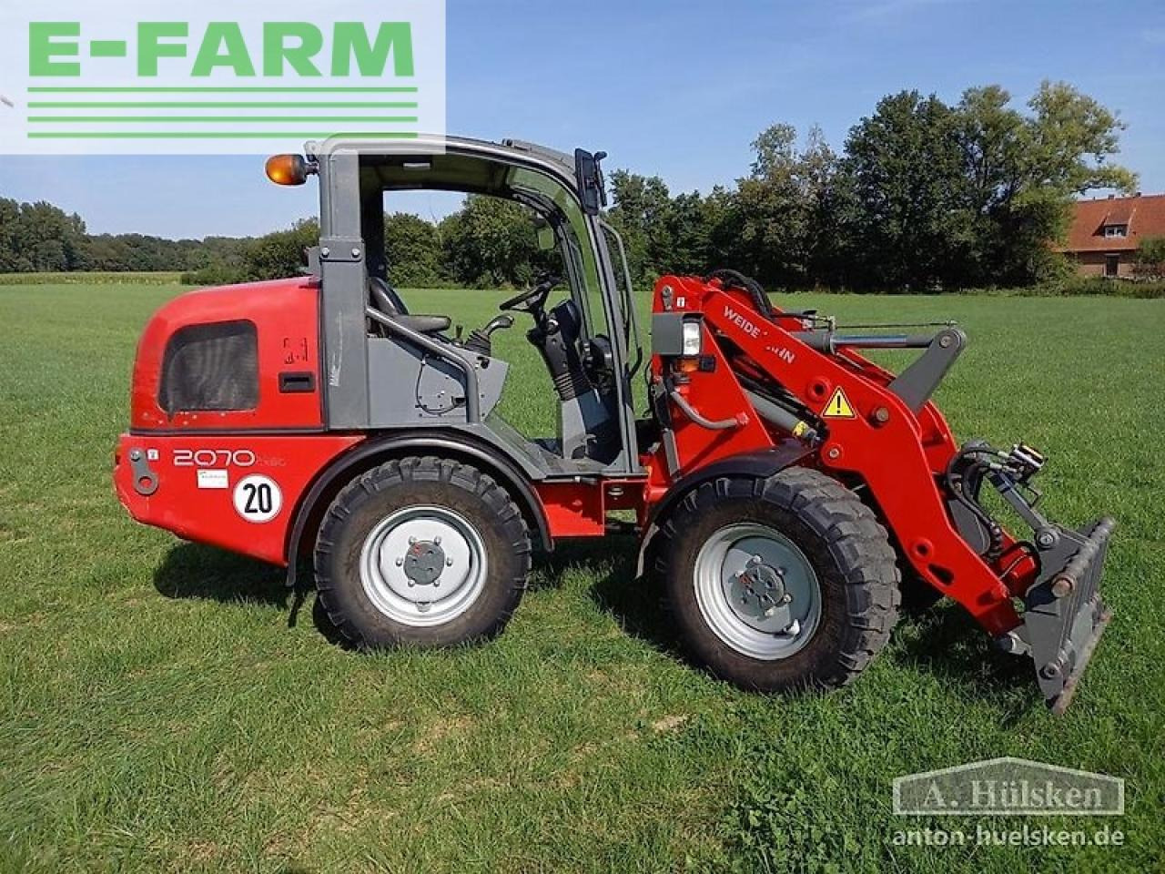 Weidemann 2070 cx 80lp - Mini escavadeira: foto 1 Weidemann 2070 cx 80lp - Mini escavadeira: foto 1