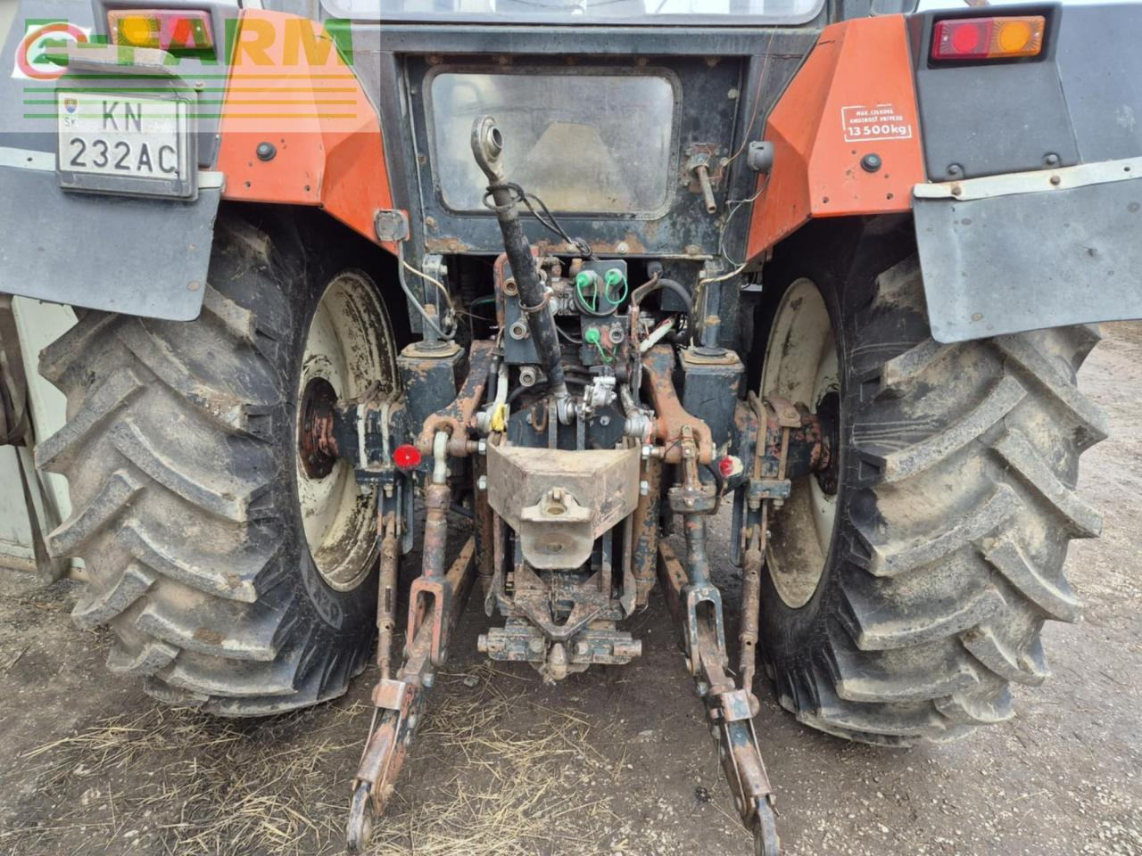 Zetor ZTS 123 45 - Trator: foto 3 Zetor ZTS 123 45 - Trator: foto 3