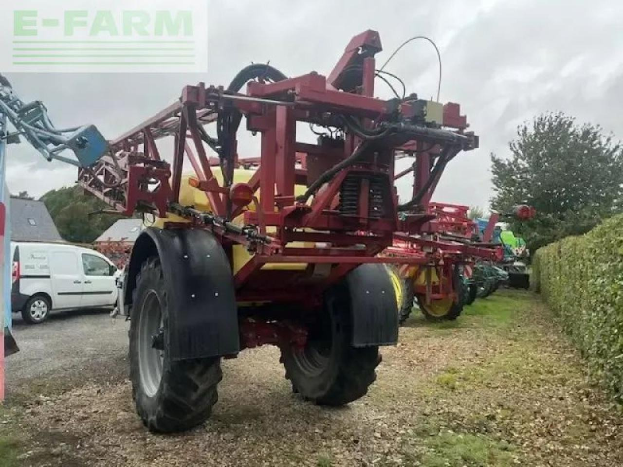 Commender4400l - Pulverizador de arrastar: foto 2 Commender4400l - Pulverizador de arrastar: foto 2