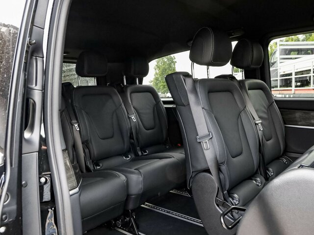 MERCEDES-BENZ EQV 300 Extralang,Avantgarde,8Sitze,2xelektr.Tür - Furgão de passageiros, Carrinha elétrica: foto 5 MERCEDES-BENZ EQV 300 Extralang,Avantgarde,8Sitze,2xelektr.Tür - Furgão de passageiros, Carrinha elétrica: foto 5