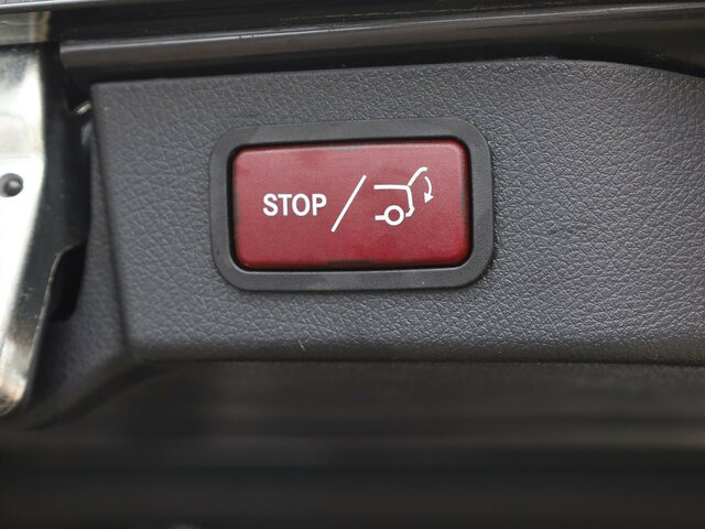 MERCEDES-BENZ EQV 300 ang,8Sitzer,2xSchiebetür,360°Kamera... - Minibus, Ônibus elétrico: foto 3 MERCEDES-BENZ EQV 300 ang,8Sitzer,2xSchiebetür,360°Kamera... - Minibus, Ônibus elétrico: foto 3