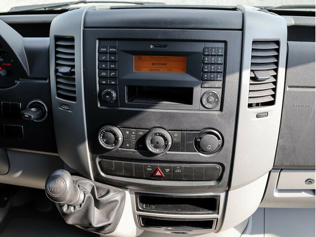 MERCEDES-BENZ Sprinter 214 CDI DOKA Pritsche,Klima,EURO6 - Carrinha de lona, Carrinha cabine dupla: foto 5 MERCEDES-BENZ Sprinter 214 CDI DOKA Pritsche,Klima,EURO6 - Carrinha de lona, Carrinha cabine dupla: foto 5