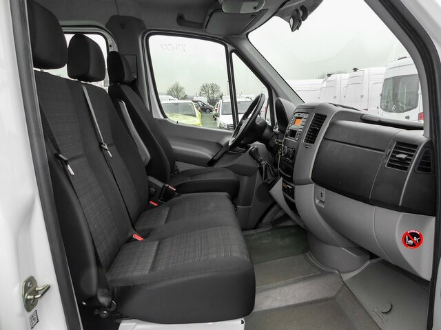 MERCEDES-BENZ Sprinter 311 CDI DOKA Pritsche,AHK,Standheizung - Carrinha de lona, Carrinha cabine dupla: foto 3 MERCEDES-BENZ Sprinter 311 CDI DOKA Pritsche,AHK,Standheizung - Carrinha de lona, Carrinha cabine dupla: foto 3