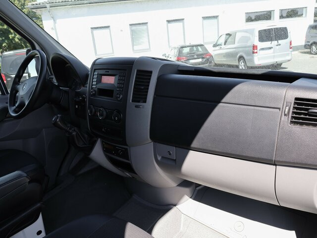 MERCEDES-BENZ Sprinter 316CDI DOKA,Allrad,AHK,TCO,Standhzg.... - Carrinha de lona, Carrinha cabine dupla: foto 3 MERCEDES-BENZ Sprinter 316CDI DOKA,Allrad,AHK,TCO,Standhzg.... - Carrinha de lona, Carrinha cabine dupla: foto 3