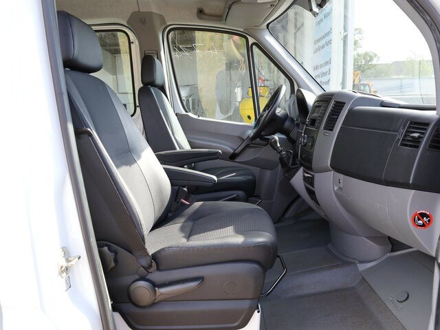 MERCEDES-BENZ Sprinter 316CDI DOKA,Allrad,AHK,TCO,Standhzg.... - Carrinha de lona, Carrinha cabine dupla: foto 2 MERCEDES-BENZ Sprinter 316CDI DOKA,Allrad,AHK,TCO,Standhzg.... - Carrinha de lona, Carrinha cabine dupla: foto 2