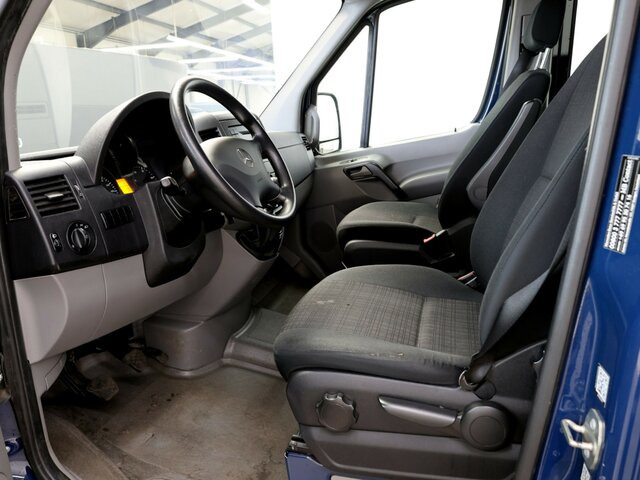 MERCEDES-BENZ Sprinter 316CDI DOKA,Allrad,Klima - Carrinha de caixa aberta, Carrinha cabine dupla: foto 2 MERCEDES-BENZ Sprinter 316CDI DOKA,Allrad,Klima - Carrinha de caixa aberta, Carrinha cabine dupla: foto 2