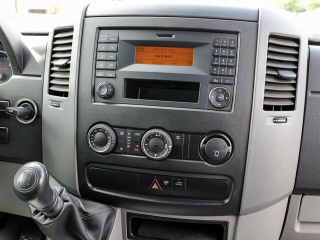 MERCEDES-BENZ Sprinter 316CDI DOKA,Allrad,Klima,Standhzg.... - Carrinha de caixa aberta, Carrinha cabine dupla: foto 5 MERCEDES-BENZ Sprinter 316CDI DOKA,Allrad,Klima,Standhzg.... - Carrinha de caixa aberta, Carrinha cabine dupla: foto 5