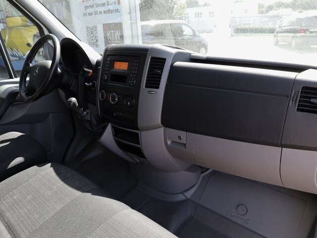 MERCEDES-BENZ Sprinter 316CDI Pritsche,Allrad,Klima... - Carrinha de lona: foto 2 MERCEDES-BENZ Sprinter 316CDI Pritsche,Allrad,Klima... - Carrinha de lona: foto 2