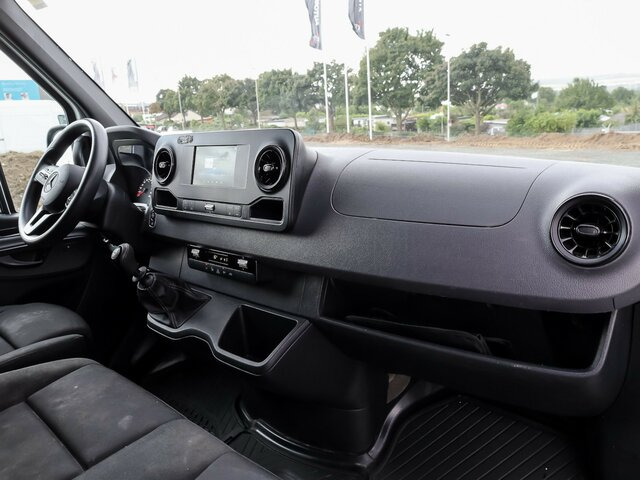MERCEDES-BENZ Sprinter 317 CDI Kasten,L2H2,MBUX,Kamera - Furgão: foto 4 MERCEDES-BENZ Sprinter 317 CDI Kasten,L2H2,MBUX,Kamera - Furgão: foto 4