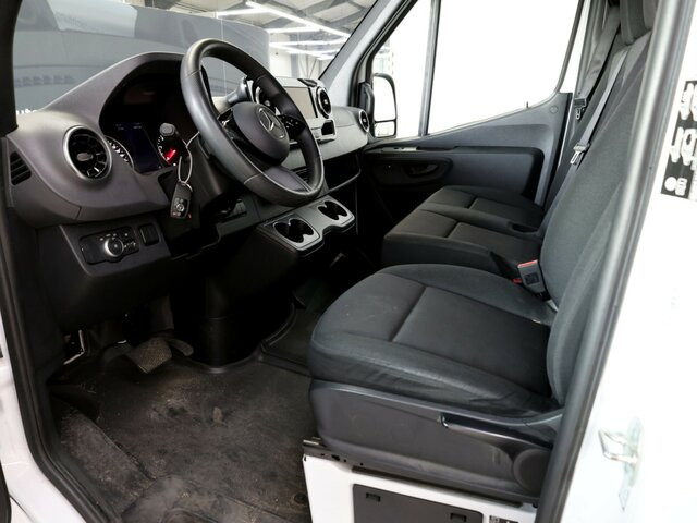 Furgão MERCEDES-BENZ Sprinter 317 Maxi,9GTronic,MBUX,Kamera...: foto 15 Furgão MERCEDES-BENZ Sprinter 317 Maxi,9GTronic,MBUX,Kamera...: foto 15