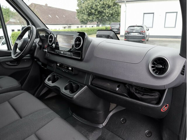 MERCEDES-BENZ Sprinter 317 Maxi,9GTronic,MBUX,Kamera... - Furgão: foto 2 MERCEDES-BENZ Sprinter 317 Maxi,9GTronic,MBUX,Kamera... - Furgão: foto 2