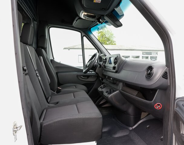 MERCEDES-BENZ Sprinter 317 Maxi,9GTronic,MBUX,Kamera,Klima - Furgão: foto 3 MERCEDES-BENZ Sprinter 317 Maxi,9GTronic,MBUX,Kamera,Klima - Furgão: foto 3