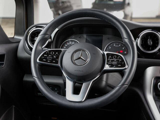 MERCEDES-BENZ T 180 Power Plus,MBUX,LED,Navi,Kamera,Tempomat - Furgão de passageiros: foto 5 MERCEDES-BENZ T 180 Power Plus,MBUX,LED,Navi,Kamera,Tempomat - Furgão de passageiros: foto 5