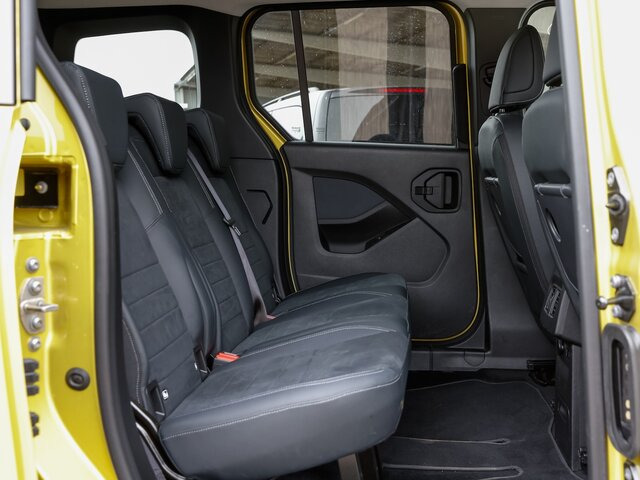 MERCEDES-BENZ T 180 Progressive,MBUX,LED,Navi,Kamera,Tempomat... - Furgão de passageiros: foto 2 MERCEDES-BENZ T 180 Progressive,MBUX,LED,Navi,Kamera,Tempomat... - Furgão de passageiros: foto 2