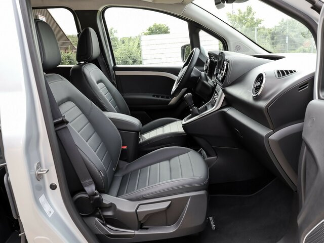 MERCEDES-BENZ T 180 Progressive,MBUX,LED,Navi,Kamera,Tempomat... - Furgão de passageiros: foto 3 MERCEDES-BENZ T 180 Progressive,MBUX,LED,Navi,Kamera,Tempomat... - Furgão de passageiros: foto 3