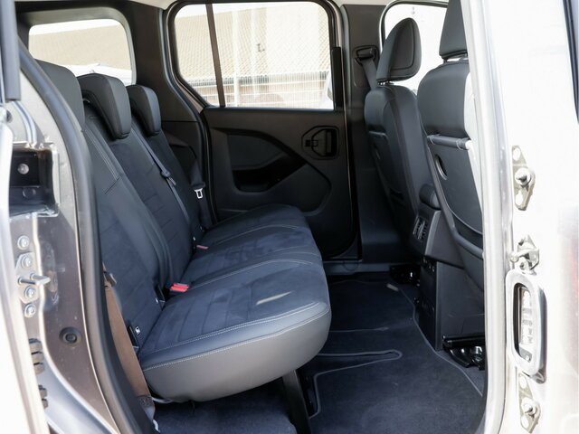 MERCEDES-BENZ T 180 d,Progressive,LED.AHK,MBUX,Navi,Kamera - Furgão de passageiros: foto 2 MERCEDES-BENZ T 180 d,Progressive,LED.AHK,MBUX,Navi,Kamera - Furgão de passageiros: foto 2