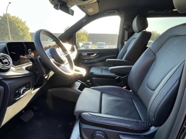 MERCEDES-BENZ V 300 Avantgarde Extralang,2xSchiebetür elektr.... - Furgão de passageiros: foto 3 MERCEDES-BENZ V 300 Avantgarde Extralang,2xSchiebetür elektr.... - Furgão de passageiros: foto 3