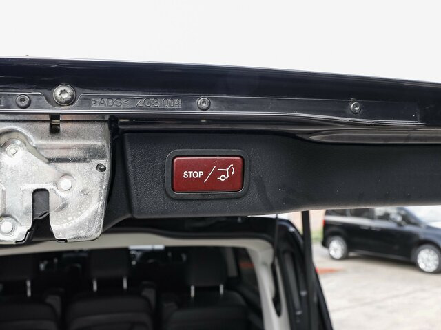 MERCEDES-BENZ V 300 Avantgarde Extralang,2xSchiebetür elektr. - Furgão de passageiros: foto 2 MERCEDES-BENZ V 300 Avantgarde Extralang,2xSchiebetür elektr. - Furgão de passageiros: foto 2