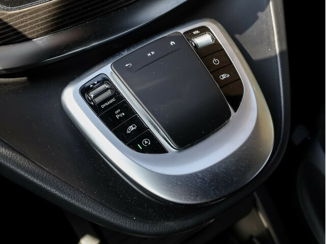 Furgão de passageiros MERCEDES-BENZ V 300 Avantgarde Extralang,2xSchiebetür elektr....: foto 13 Furgão de passageiros MERCEDES-BENZ V 300 Avantgarde Extralang,2xSchiebetür elektr....: foto 13