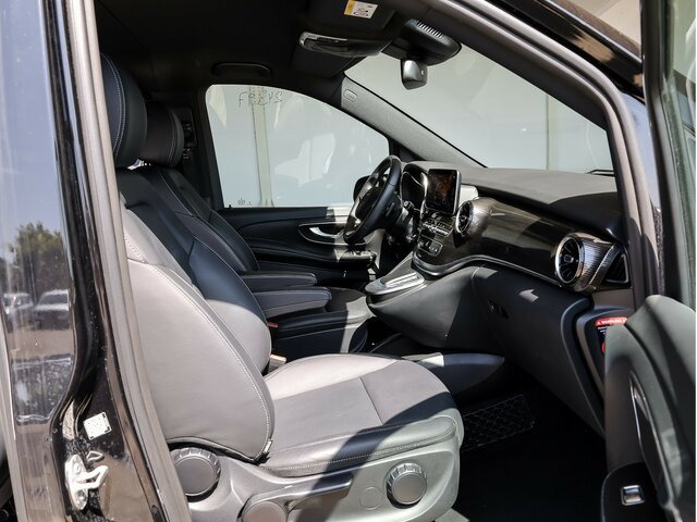 Furgão de passageiros MERCEDES-BENZ V 300 Avantgarde Extralang,2xSchiebetür elektr....: foto 6 Furgão de passageiros MERCEDES-BENZ V 300 Avantgarde Extralang,2xSchiebetür elektr....: foto 6