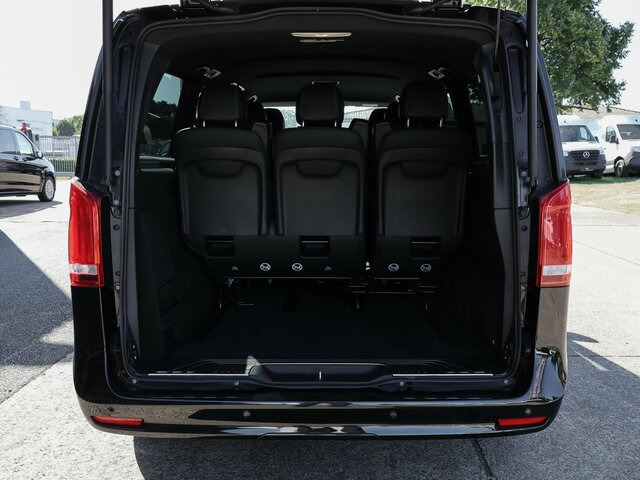 MERCEDES-BENZ V 300 Avantgarde Extralang,Allrad,2Schiebetüren... - Minibus, Furgão de passageiros: foto 2 MERCEDES-BENZ V 300 Avantgarde Extralang,Allrad,2Schiebetüren... - Minibus, Furgão de passageiros: foto 2