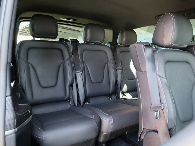 MERCEDES-BENZ V 300 Avantgarde Extralang,Allrad,2Schiebetüren... - Minibus, Furgão de passageiros: foto 4 MERCEDES-BENZ V 300 Avantgarde Extralang,Allrad,2Schiebetüren... - Minibus, Furgão de passageiros: foto 4