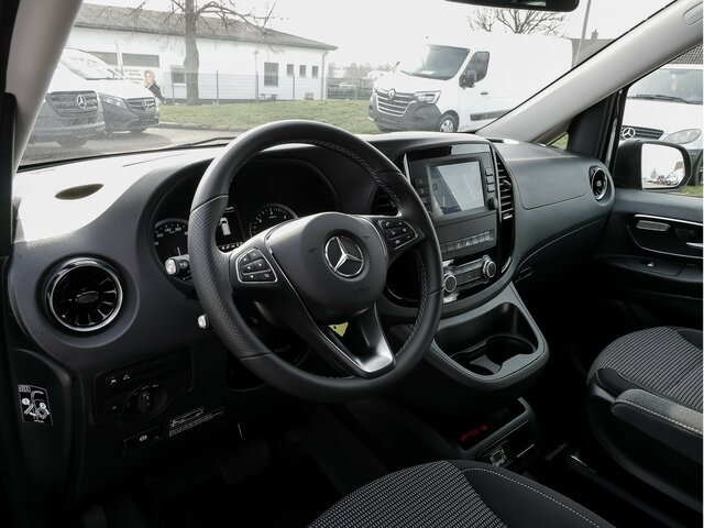 Fotografia de interior 2: Minibus, Furgão de passageiros MERCEDES-BENZ V 300 Marco Polo ActivityEdition,2xTür,20Zoll