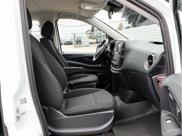 MERCEDES-BENZ Vito 114 TourerPro,Extralang,8Sitzer,Automatik - Minibus, Furgão de passageiros: foto 2 MERCEDES-BENZ Vito 114 TourerPro,Extralang,8Sitzer,Automatik - Minibus, Furgão de passageiros: foto 2
