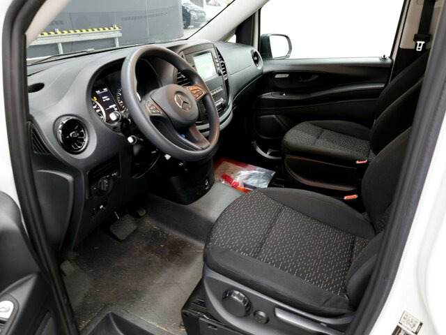 MERCEDES-BENZ Vito 114 TourerPro,Extralang,8Sitzer,Automatik... - Minibus, Furgão de passageiros: foto 2 MERCEDES-BENZ Vito 114 TourerPro,Extralang,8Sitzer,Automatik... - Minibus, Furgão de passageiros: foto 2