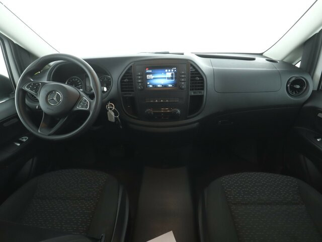 MERCEDES-BENZ Vito 114 TourerPro,Extralang,8Sitzer,Automatik... - Minibus, Furgão de passageiros: foto 2 MERCEDES-BENZ Vito 114 TourerPro,Extralang,8Sitzer,Automatik... - Minibus, Furgão de passageiros: foto 2