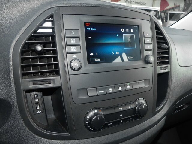 MERCEDES-BENZ Vito 114 TourerPro,Extralang,AMF Rollstuhlrampe - Furgão de passageiros: foto 4 MERCEDES-BENZ Vito 114 TourerPro,Extralang,AMF Rollstuhlrampe - Furgão de passageiros: foto 4