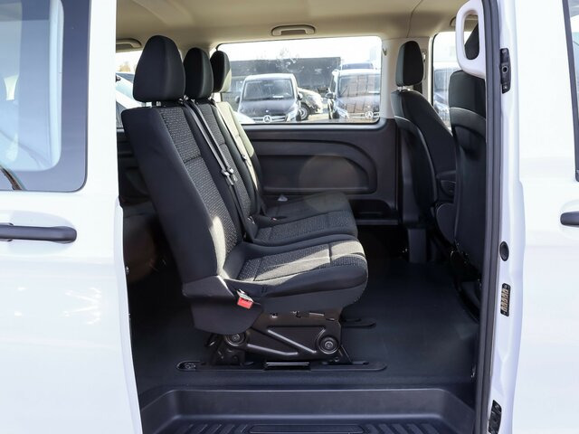 MERCEDES-BENZ Vito 114 TourerPro,lang,Automatik,8Sitze,Kamera... - Minibus, Furgão de passageiros: foto 2 MERCEDES-BENZ Vito 114 TourerPro,lang,Automatik,8Sitze,Kamera... - Minibus, Furgão de passageiros: foto 2