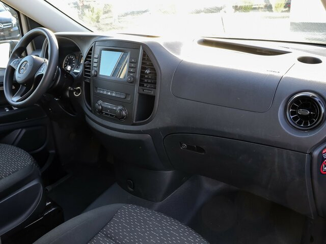 MERCEDES-BENZ Vito 114 TourerPro,lang,Automatik,8Sitze,Kamera... - Minibus, Furgão de passageiros: foto 4 MERCEDES-BENZ Vito 114 TourerPro,lang,Automatik,8Sitze,Kamera... - Minibus, Furgão de passageiros: foto 4