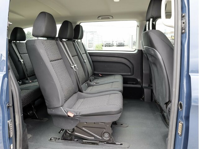 MERCEDES-BENZ Vito 114 TourerPro,lang,Automatik,8Sitze,Navi - Minibus, Furgão de passageiros: foto 2 MERCEDES-BENZ Vito 114 TourerPro,lang,Automatik,8Sitze,Navi - Minibus, Furgão de passageiros: foto 2