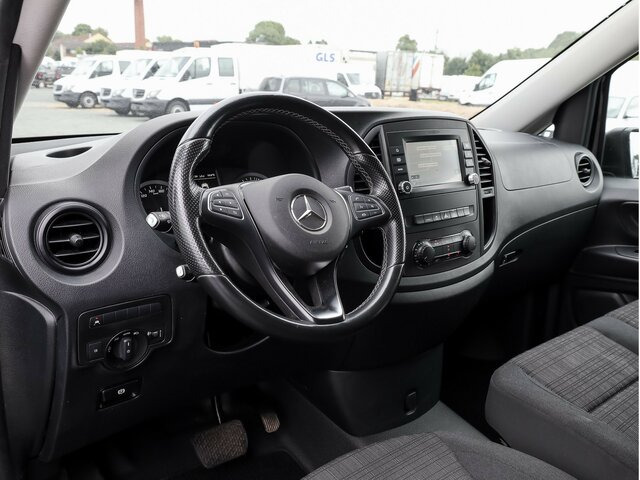 MERCEDES-BENZ Vito 116TourerPro ,Extralang,2xKlima,9Sitze - Minibus, Furgão de passageiros: foto 5 MERCEDES-BENZ Vito 116TourerPro ,Extralang,2xKlima,9Sitze - Minibus, Furgão de passageiros: foto 5