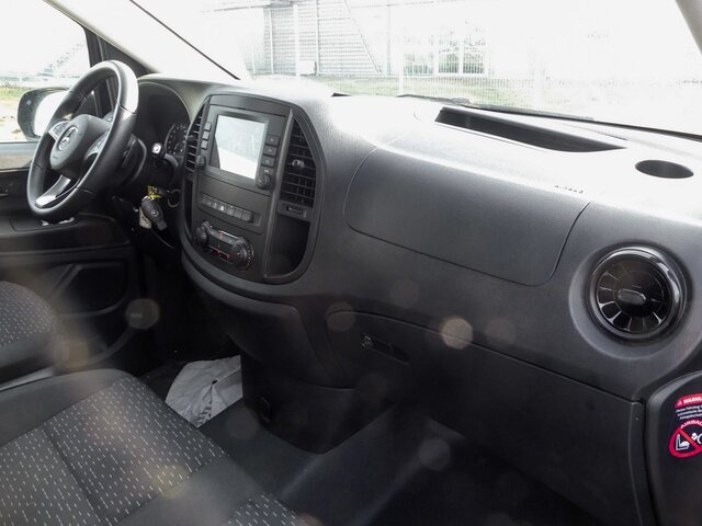 MERCEDES-BENZ Vito 116TourerPro ,Extralang,2xKlima,Kamera,AHK - Furgão de passageiros: foto 4 MERCEDES-BENZ Vito 116TourerPro ,Extralang,2xKlima,Kamera,AHK - Furgão de passageiros: foto 4