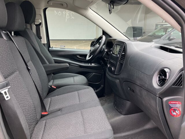 MERCEDES-BENZ Vito 116TourerPro ,Extralang,2xKlima,Kamera,AHK - Minibus, Furgão de passageiros: foto 4 MERCEDES-BENZ Vito 116TourerPro ,Extralang,2xKlima,Kamera,AHK - Minibus, Furgão de passageiros: foto 4