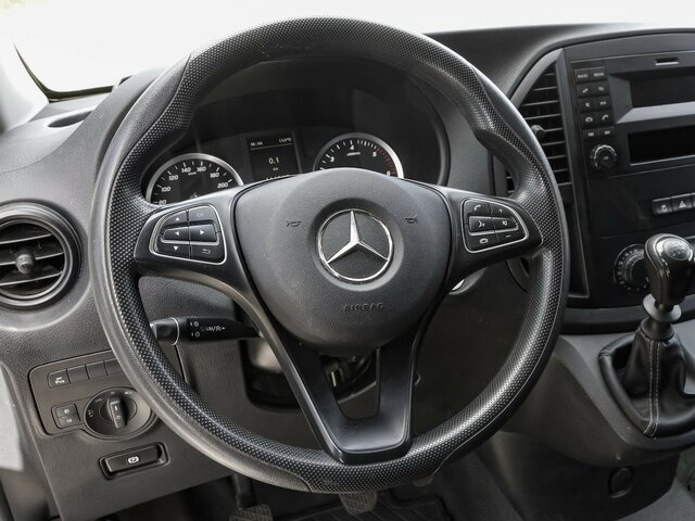 MERCEDES-BENZ Vito114CDI KA lang ,Klima,Sortimo Regal,AHK - Furgão compacto: foto 5 MERCEDES-BENZ Vito114CDI KA lang ,Klima,Sortimo Regal,AHK - Furgão compacto: foto 5