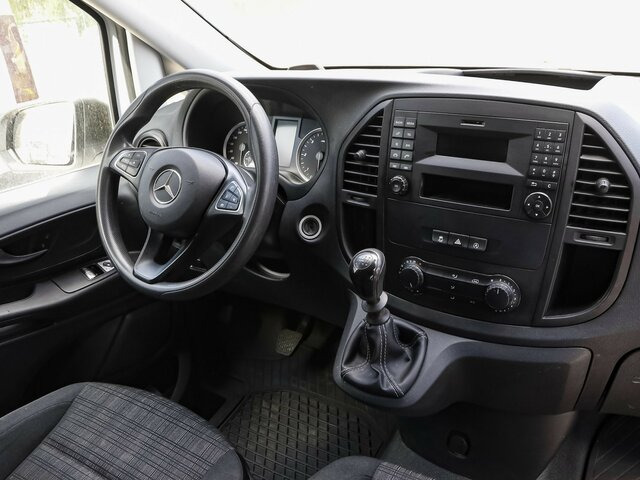 MERCEDES-BENZ Vito114CDI KA lang ,Klima,Sortimo Regal,AHK - Furgão compacto: foto 4 MERCEDES-BENZ Vito114CDI KA lang ,Klima,Sortimo Regal,AHK - Furgão compacto: foto 4