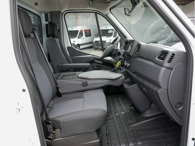 NISSAN Interstar S-CAB,3Seiten Kipper L2H1,N-CONNECTA - Carrinha basculante: foto 3 NISSAN Interstar S-CAB,3Seiten Kipper L2H1,N-CONNECTA - Carrinha basculante: foto 3