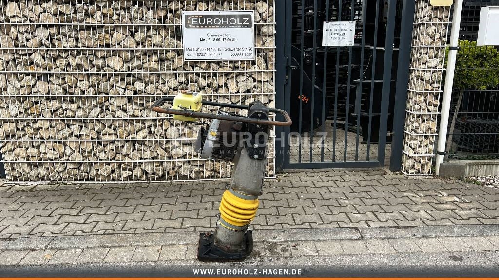 Ammann Vibrationsstampfer ABS 68 - Placas vibratórias: foto 2 Ammann Vibrationsstampfer ABS 68 - Placas vibratórias: foto 2